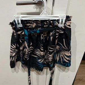 Floral paperbag shorts